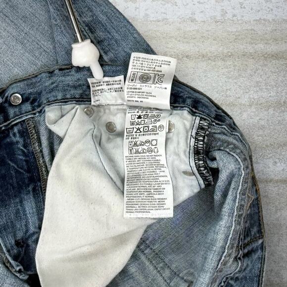 Levis Jeans 514 Regular Straight Leg Fit Light Wash Denim - Picture 5 of 9